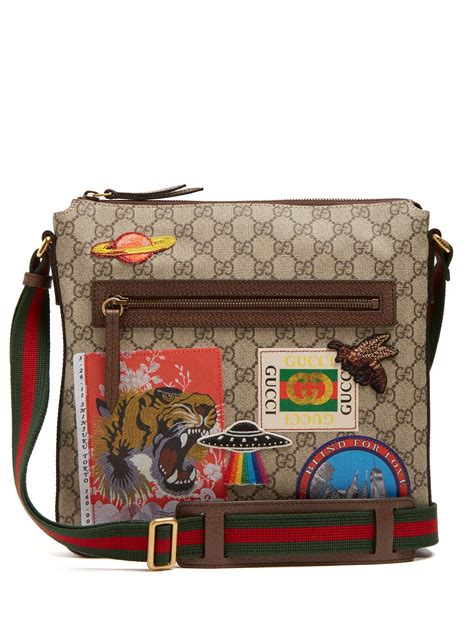 gucci courrier gg supreme messenger bag|messenger bag with interlocking g.